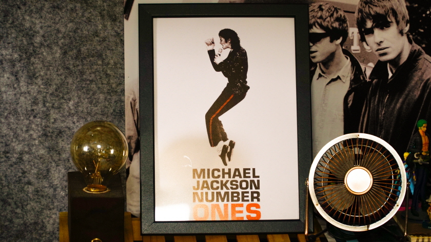 Michael Jackson [Number Ones]